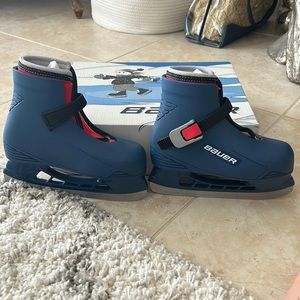 Childrens Bauer ice skates